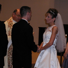 Bob and Claudine exchange their vows.