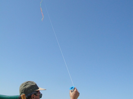 Now this is how to fly a kite!