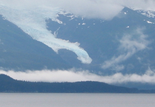 Flowing glacier-close view
