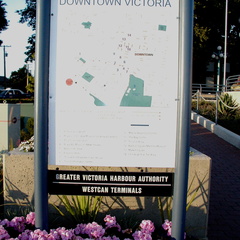 Map of Victoria at the pier