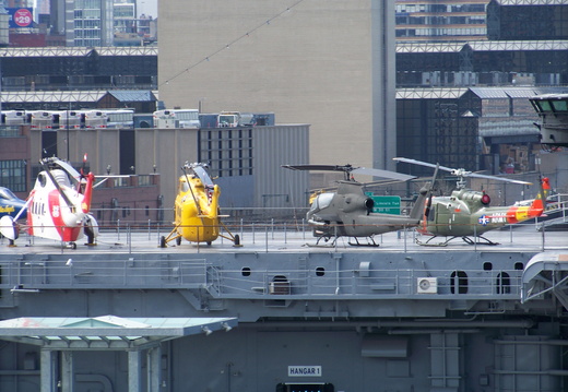 Yellow one is: Sikorsky HO4S-3G (H-19) Chicka