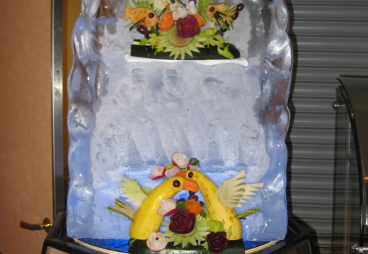 Interesting ice and fruit sculpture