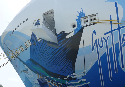 Guy Harvey designed the hull of the NCL Escape
