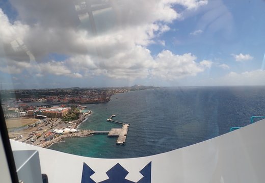 Seeing more of Curacao from the port